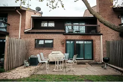 1828 Wildberry Drive #C, Glenview, IL 60025 - Photo 16