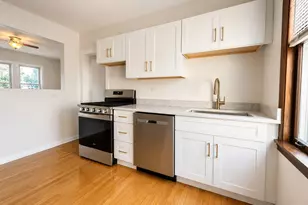 4752 N Lotus Ave, Chicago, IL 60630 - Photo 4