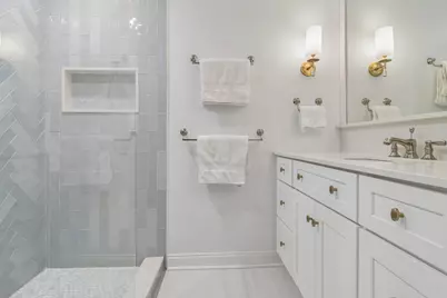 1329 N Dearborn Street #3, Chicago, IL 60610 - Photo 8