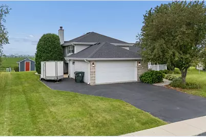 2715 Centurion Lane, New Lenox, IL 60451 - Photo 2