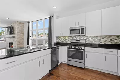 2826 N Talman Avenue #O, Chicago, IL 60618 - Photo 6