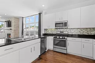 2826 N Talman Ave, Chicago, IL 60618 - Photo 6