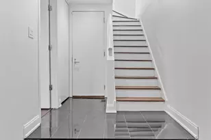 2826 N Talman Ave, Chicago, IL 60618 - Photo 2