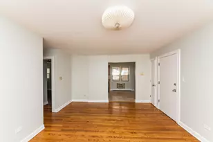 4540 N Wolcott Ave, Chicago, IL 60640 - Photo 4