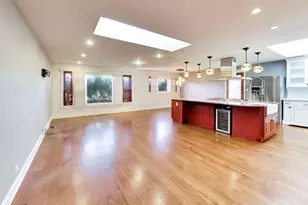 5545 Oakton St, Morton Grove, IL 60053 - Photo 2