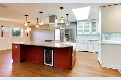 5545 Oakton Street, Morton Grove, IL 60053 - Photo 4
