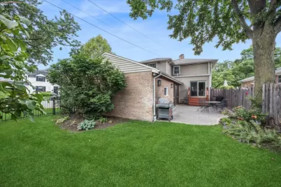 1100 N Oak Park Avenue, Oak Park, IL 60302 - Photo 40