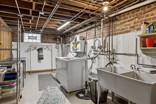 1100 N Oak Park Ave, Oak Park, IL 60302 - Photo 32
