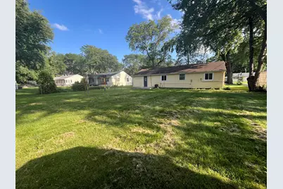 537 California Avenue, Aurora, IL 60506 - Photo 10