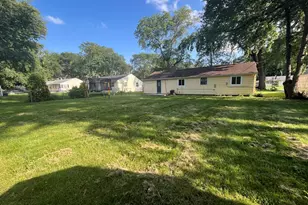 537 California Ave, Aurora, IL 60506 - Photo 10