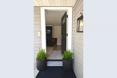 301 N Waukegan Road, Lake Bluff, IL 60044 - Photo 2