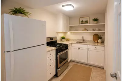 301 N Waukegan Road, Lake Bluff, IL 60044 - Photo 12