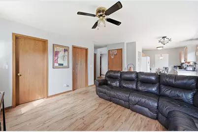 1141 Golden Oaks Parkway, Aurora, IL 60506 - Photo 6