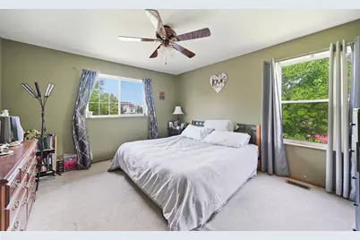1141 Golden Oaks Parkway, Aurora, IL 60506 - Photo 16