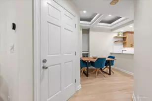 1407 N Mohawk St, Chicago, IL 60610 - Photo 2