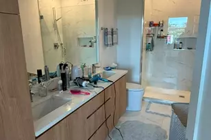 2105 W Caton St, Chicago, IL 60647 - Photo 10