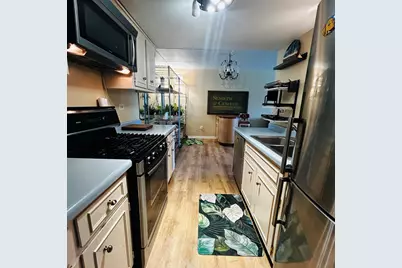 505 Redondo Drive #205, Downers Grove, IL 60516 - Photo 2