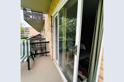 505 Redondo Drive #205, Downers Grove, IL 60516 - Photo 6