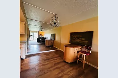 505 Redondo Drive #205, Downers Grove, IL 60516 - Photo 4