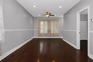 5441 S Hunt Ave, Summit, IL 60501 - Photo 4