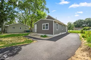 123 Picnic St, Shorewood, IL 60404 - Photo 1