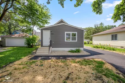 123 Picnic Street, Shorewood, IL 60404 - Photo 2
