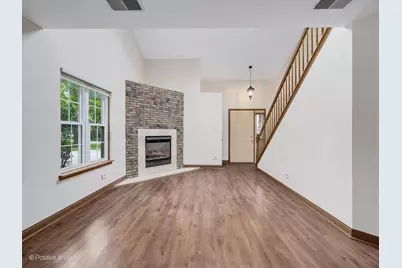 920 Elderberry Circle #104, Naperville, IL 60563 - Photo 6