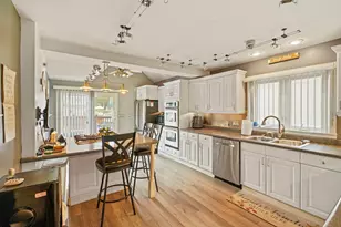 [Address not provided], Chicago, IL 60638 - Photo 8