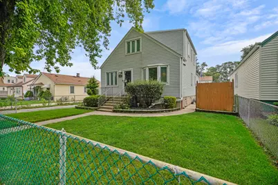 [Address not provided], Chicago, IL 60638 - Photo 2