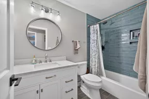 2193 Colorado Ave, Elgin, IL 60123 - Photo 22