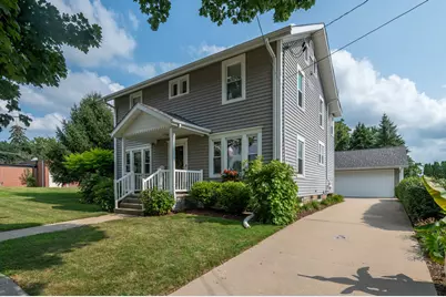 5 E Lincoln Street, Mount Morris, IL 61054 - Photo 1