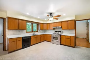 36461 N US Highway 45, Lake Villa, IL 60046 - Photo 14