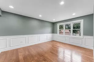 3610 W Benck Dr, Alsip, IL 60803 - Photo 2