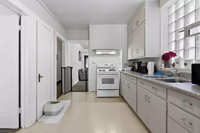 2719 W Peterson Avenue, Chicago, IL 60659 - Photo 18