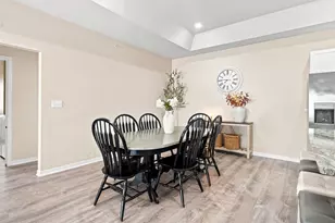 4028 Brady St, Yorkville, IL 60560 - Photo 12
