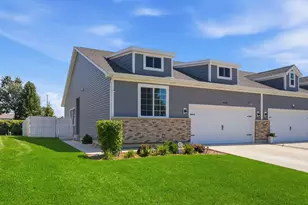 4028 Brady St, Yorkville, IL 60560 - Photo 4