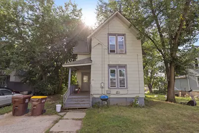 828 N Winnebago Street, Rockford, IL 61103 - Photo 1