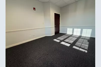 1880 W Winchester Road #204, Libertyville, IL 60048 - Photo 18