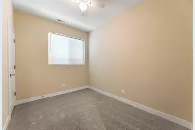 3031 W Warren Boulevard, Chicago, IL 60612 - Photo 6