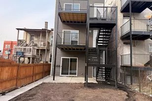 3031 W Warren Blvd, Chicago, IL 60612 - Photo 1