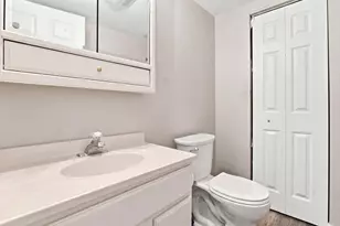 25196 W Monaville Rd, Lake Villa, IL 60046 - Photo 18