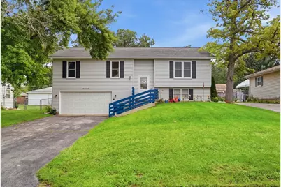 25196 W Monaville Road, Lake Villa, IL 60046 - Photo 2