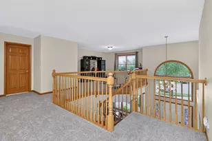 3215 Wild Meadow Ln, Aurora, IL 60504 - Photo 20