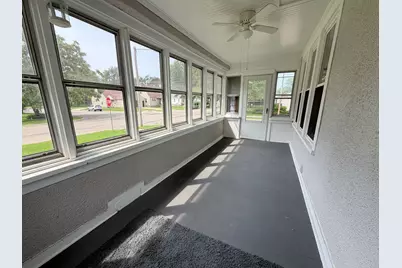 427 N 12th Street, Rochelle, IL 61068 - Photo 12