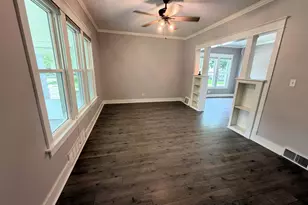 427 N 12th St, Rochelle, IL 61068 - Photo 6