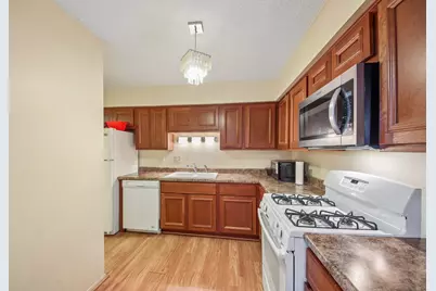 5500 Lincoln Avenue #107, Morton Grove, IL 60053 - Photo 8