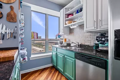 1717 S Prairie Avenue #2004, Chicago, IL 60616 - Photo 8