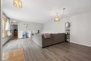 2 Pepperell on Asbury, Rolling Meadows, IL 60008 - Photo 6