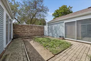 2 Pepperell on Asbury, Rolling Meadows, IL 60008 - Photo 4