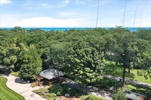 5455 N Sheridan Rd, Chicago, IL 60640 - Photo 14